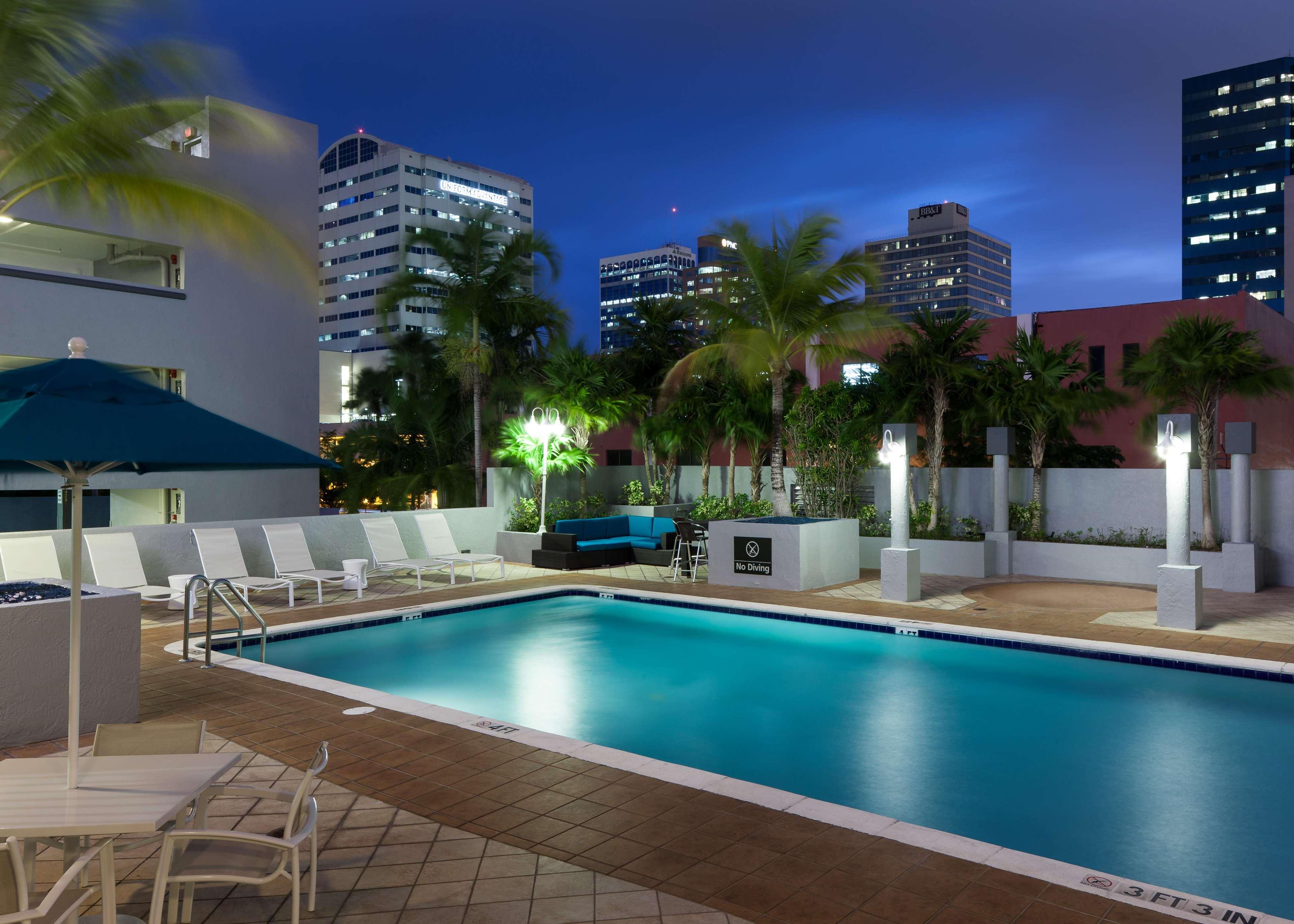 Hampton Inn Fort Lauderdale Downtown Las Olas Area Extérieur photo